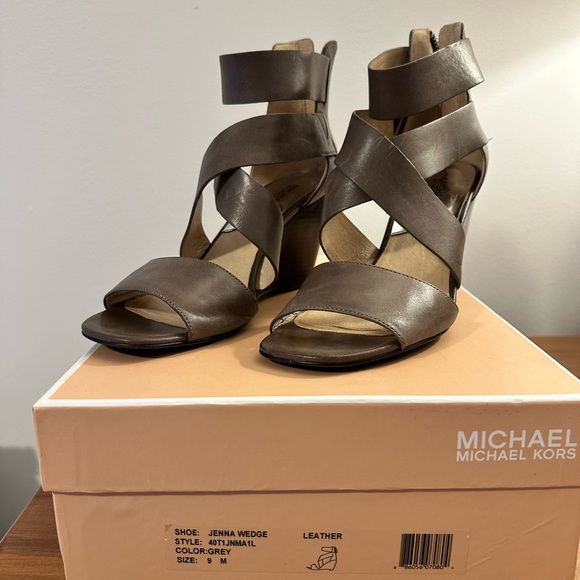 Michael Kors Leather Jenna Wedge - grey - Picture 3 of 9